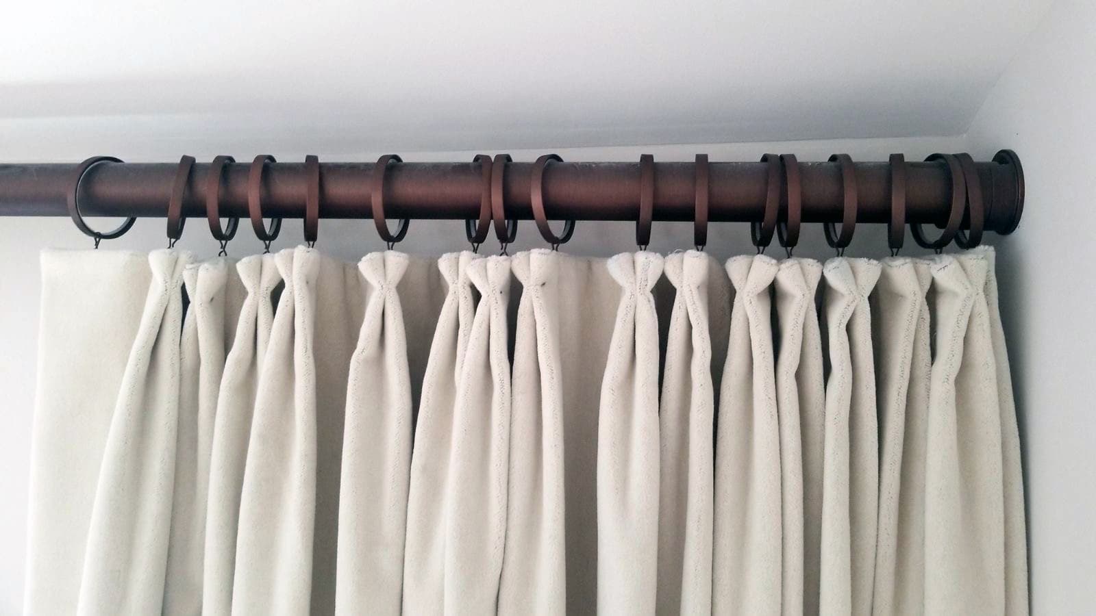 <strong>Grommet</strong> Drapes